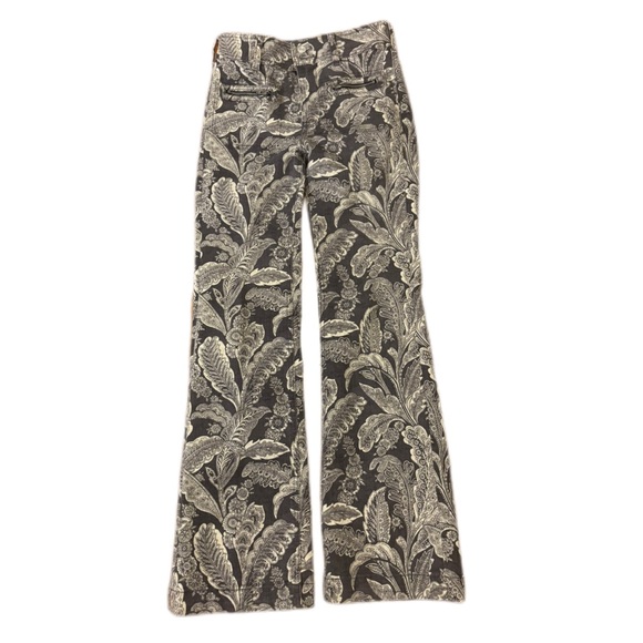 Pilcro Monochrome Leaf Print Flare Pants - Picture 4 of 15